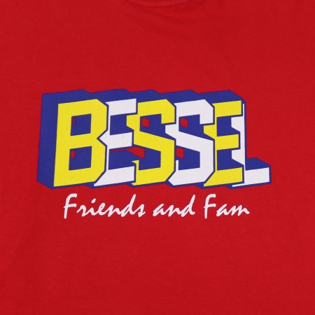 Friends & Family Tee Red | Bessel